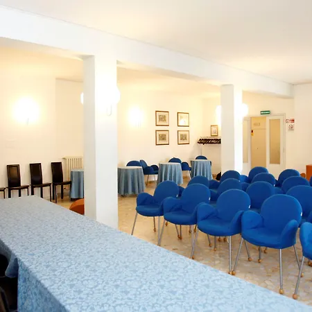 فندق منيرفا سيينا