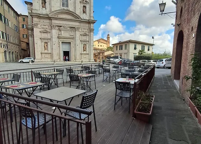 Отель Minerva Сиена