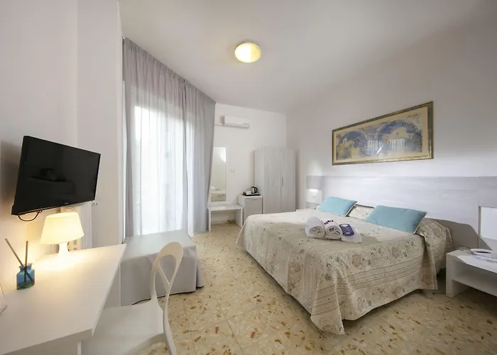 Minerva Hotel 3*