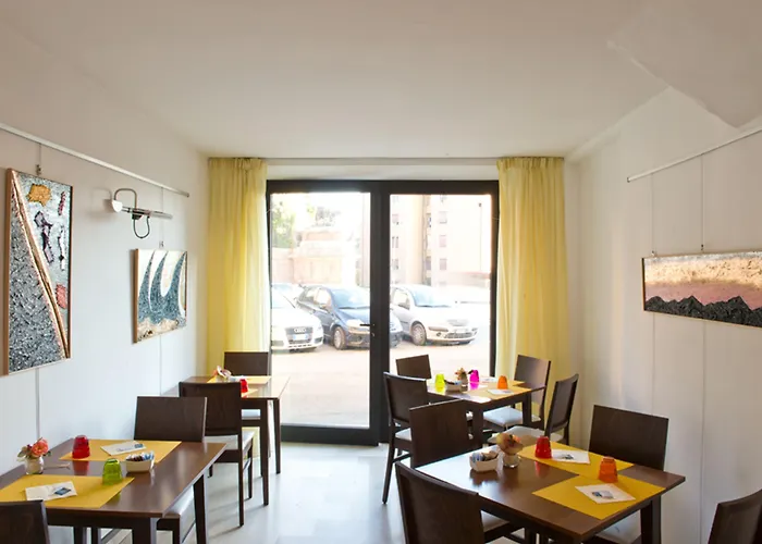 Minerva Отель Сиена