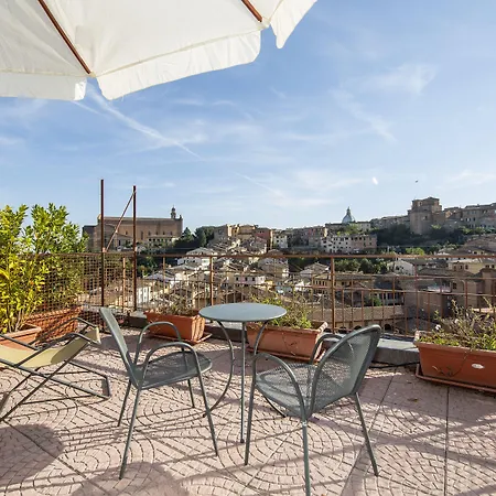 Minerva Hotel 3*