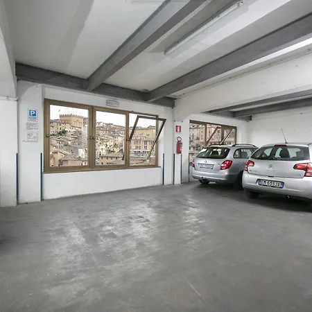 Minerva Hotel 3*